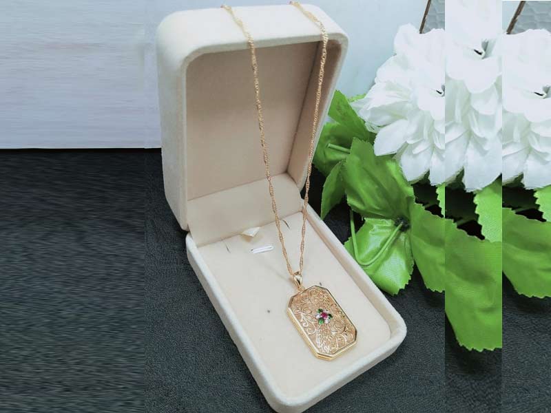 Zircon Chain Locket Necklace Set 2023 Zircon Chain Locket Necklace Set 2023