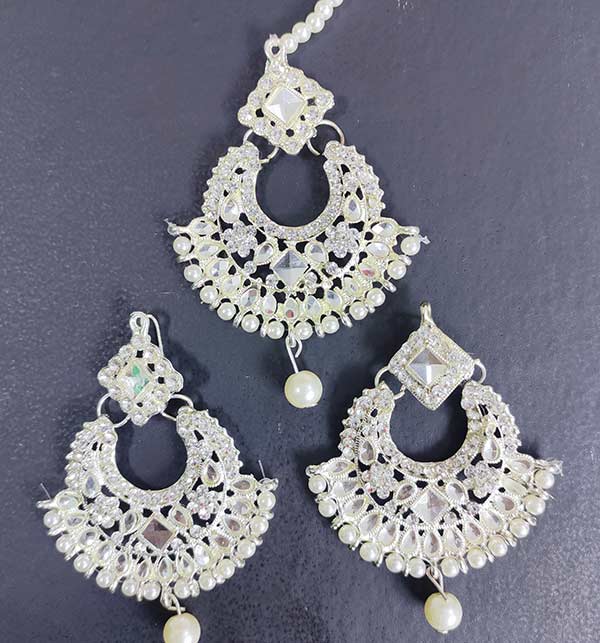 Zircon Earrings & Tikka