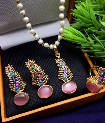 Egyptian Jewelry Set