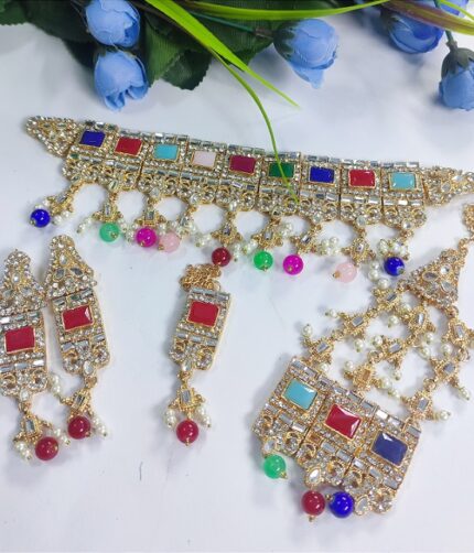 Multicolor Chokar Necklace Set