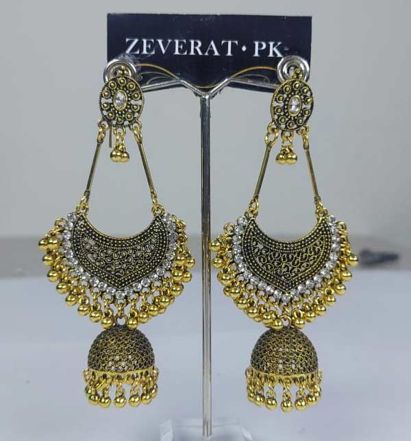 Long Jhumki (Golden) Long Jhumki (Golden)