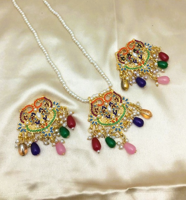 Stylish Navratna Pearl Locket Chain Set With Earring (ZV:3738)