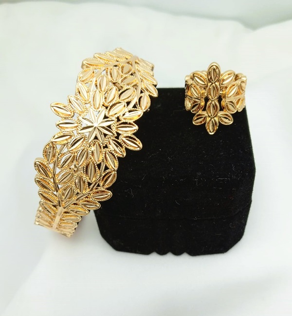 Stylish Golden Adjustable Bangle & Ring Combo Set (ZV:4798)