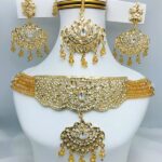 Golden Zircon Pearl Choker Necklace Jewelry Set with Earrings and Bindia (ZV:5337)