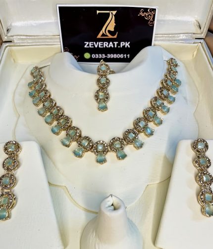 Light Green Zircon Party Necklace Set (ZV:5486)