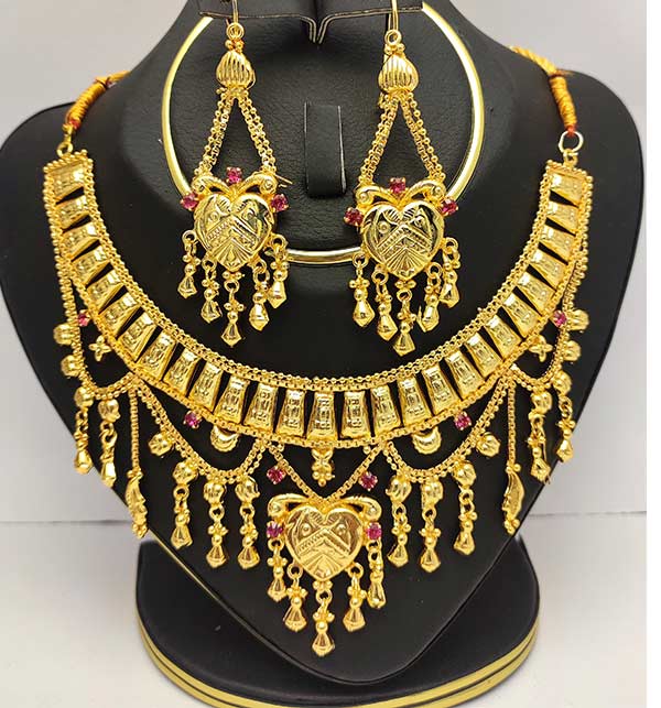 Golden Gold Plated Necklace Set