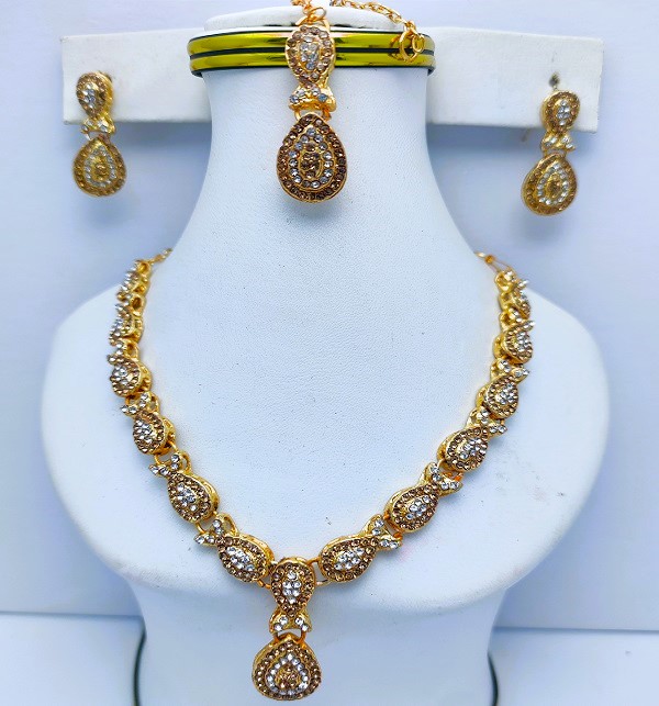 Elegant Zircon Golden Necklace Set with Earrings & Bindia (ZV:15580 ...