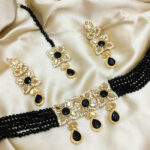 Stylish Black Choker Necklace Jewelry Set With Earrings and Teeka (ZV:19333)