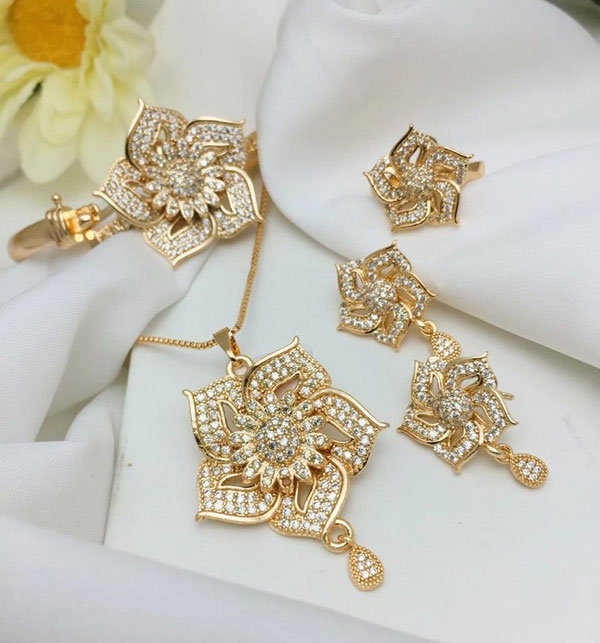 Stylish Zircon Flower Jewelry Set With Chain Locket, Tops, Ring & Kara (ZV:20148)