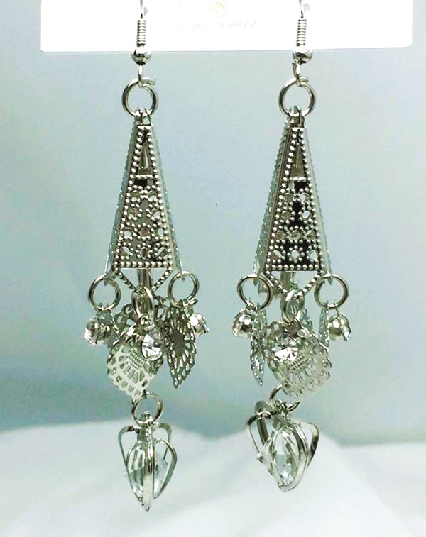 Elegant Silver Heart Shape Long Earring (ZV:20546)