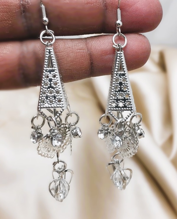 Elegant Silver Heart Shape Long Earring (ZV:20546)