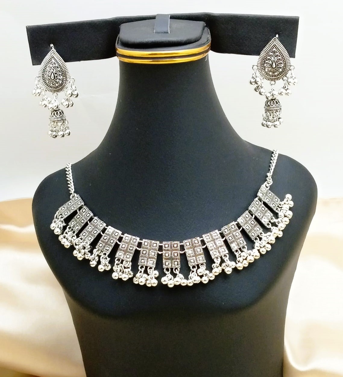 Traditionally Afghani Silver Antique Choker Necklace Set with Jhumkay