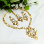 Fancy Kundan Necklace Set with Earrings and Teeka (ZV:24411)