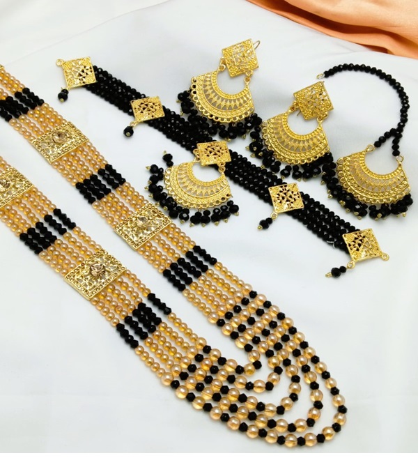 Indian Black Choker Necklace Set With Earrings, Bindiya And Black Pearl Mala (ZV:24667)