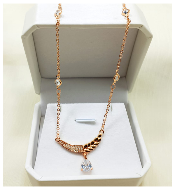 Luxury Zircon Chain Locket Featuring 3 Unique Designs (ZV:26896) Luxury Zircon Chain Locket Featuring 3 Unique Designs (ZV:26896)