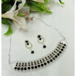 Elegant Black and Silver Choker Necklace Set with Earrings (ZV:26918)