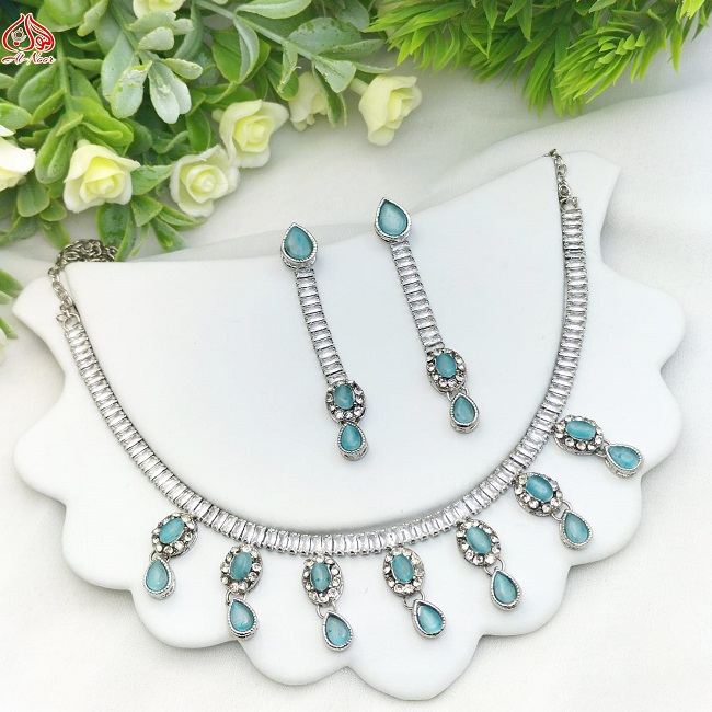 Elegant Indian Zircon Necklace Set with Earrings (ZV:27552)