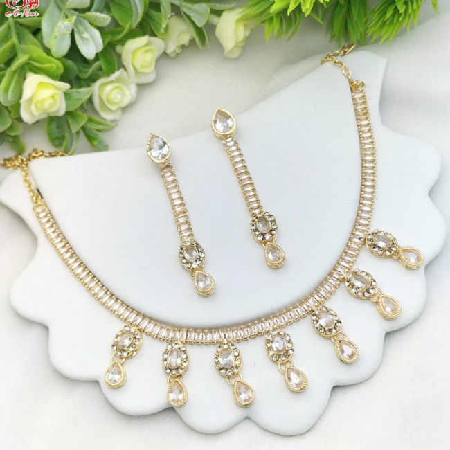 Elegant Indian Zircon Necklace Set with Earrings (ZV:27552)