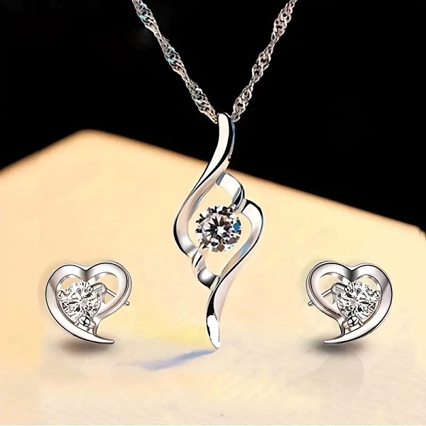 Elegant Silver Zircon Chain Locket Set with Tops (ZV:29706) Elegant Silver Zircon Chain Locket Set with Tops (ZV:29706)