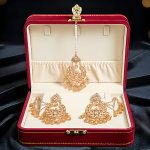 Noor Jahan Style Saharay Earrings with Bindia For Party Wear (ZV:34196)