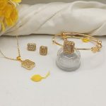 Luxury Gold Plated Zircon Combo Jewelry Set (ZV:141160)