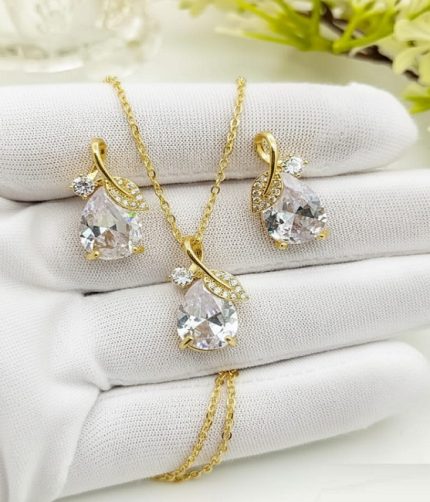 Elegant Gold Plated Teardrop Zircon Pendant Necklace Set with Tops (ZV141174)
