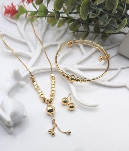 Stylish Gold Plated Pendant Combo Gift Set (ZV:141179)