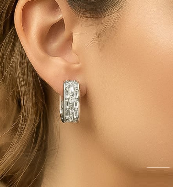 Sparkling 925 Sterling Silver Huggie Hoop Earrings (ZV:141306)