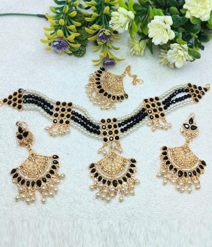 Pearl Beaded Black & Gold Choker Necklace Set with Earrings & Maang Tikka (ZV:141324)