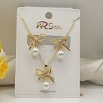Elegant Bow Pearl Pendant Jewelry Set (ZV:141472)