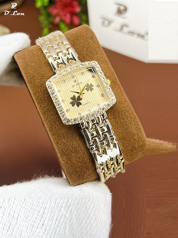 Two-Tone Square Crystal Studded Quartz Watch with Clover Dial (ZV:141691)