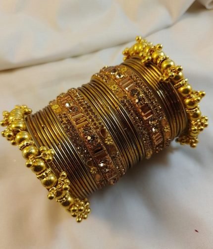 Antique Gold-Tone Bridal Bangles Set with Beaded End Caps (ZV:141727)