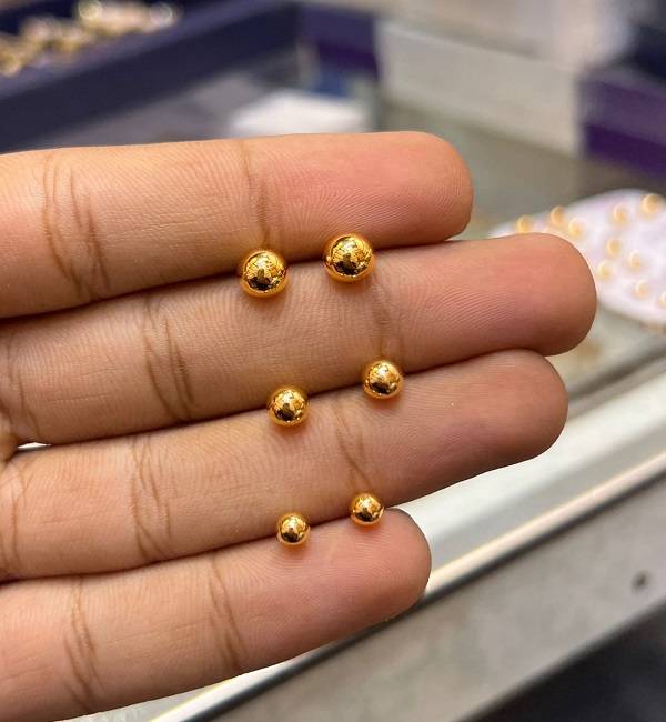 Pack of 6-Piece Gold Plated Ball Stud Earrings Set (ZV:141804)