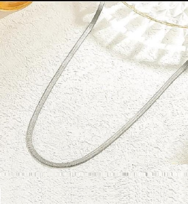Silver Herringbone Chain Necklace – Silver Plated Flat Snake Chain (ZV:141854) Silver Herringbone Chain Necklace – Silver Plated Flat Snake Chain (ZV:141854)