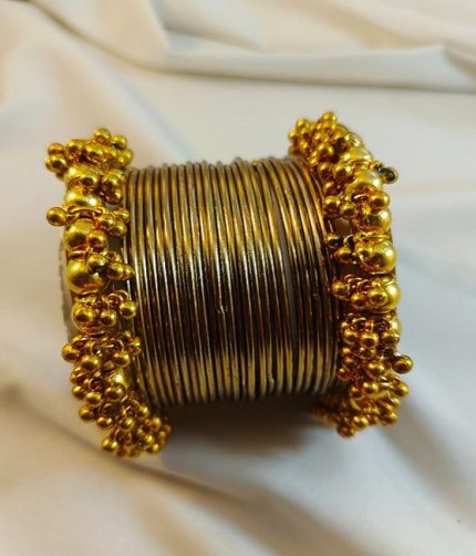 Antique Gold Metal Bangles Set with Beaded Kara (ZV:141771)
